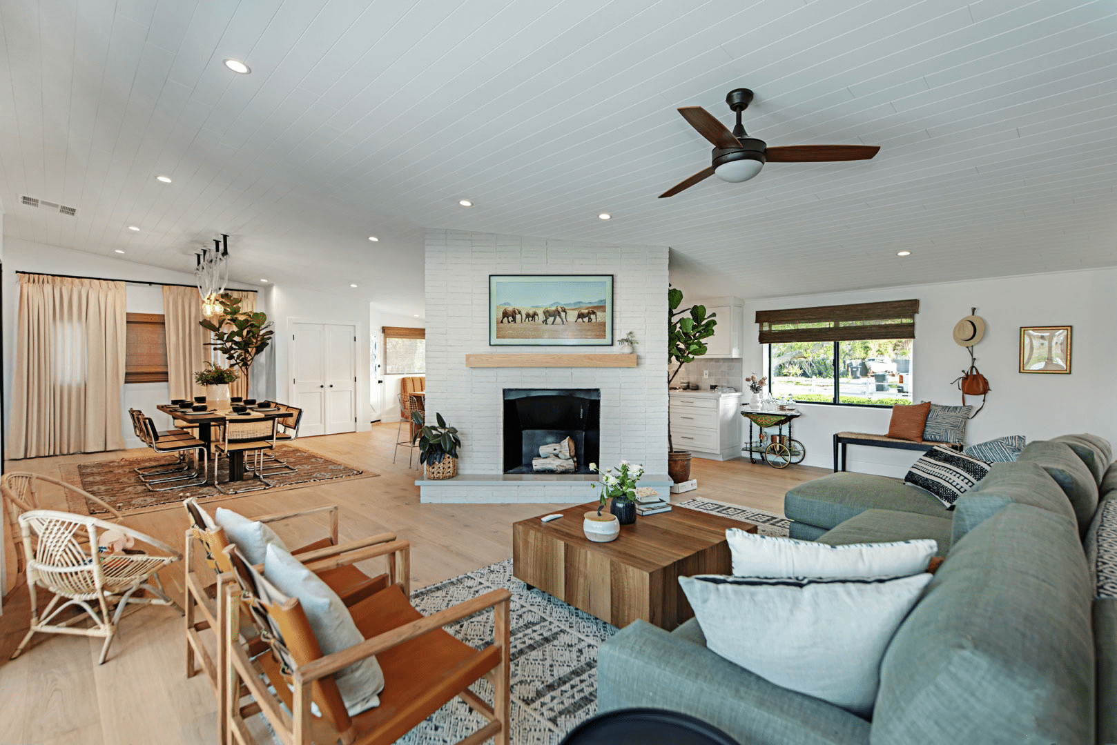 The Ashby, a Central Las Vegas home remodel built by Kingdom & Co. and designed by the Property Brothers