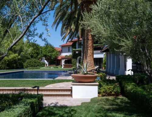 Why Clear Communication Matters in Luxury Home Designs and Plans