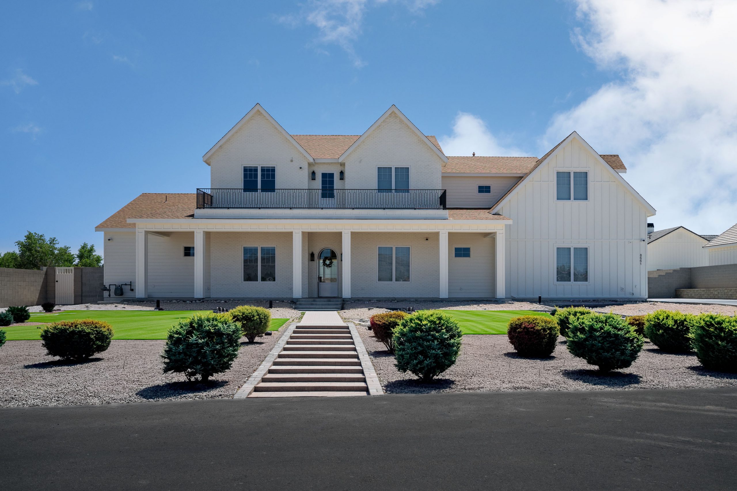 White Gables Estate001